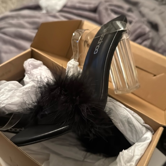 Boohoo heel - Picture 1 of 2